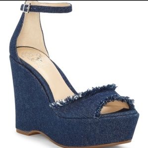 NIB Vince Camuto Tatchen Platform Wedges Size 7.5